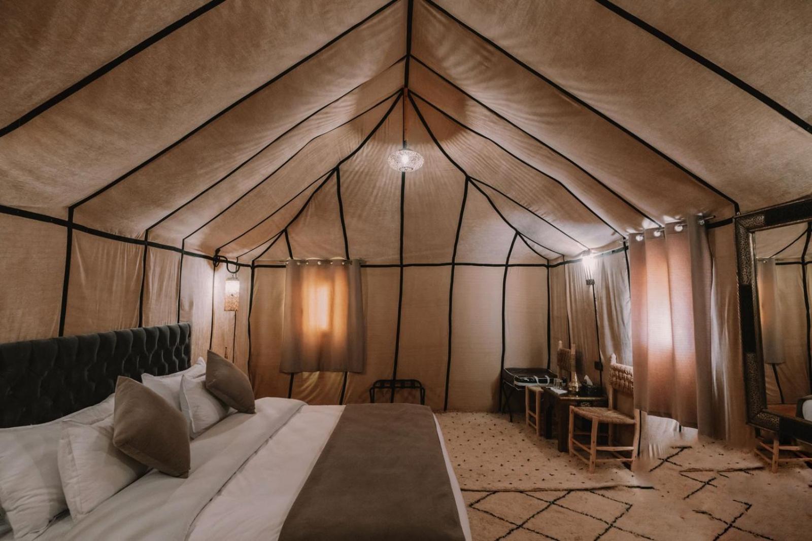 Отель Starlit Camp Мерзуга Экстерьер фото