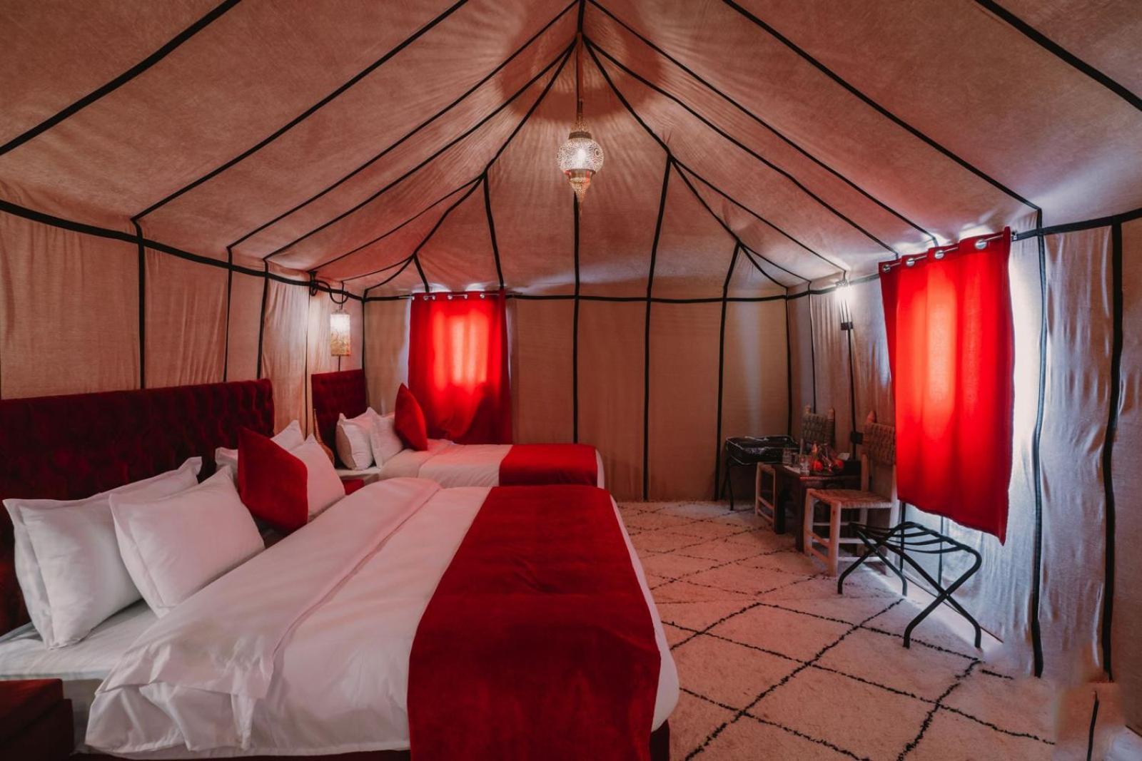 Отель Starlit Camp Мерзуга Экстерьер фото