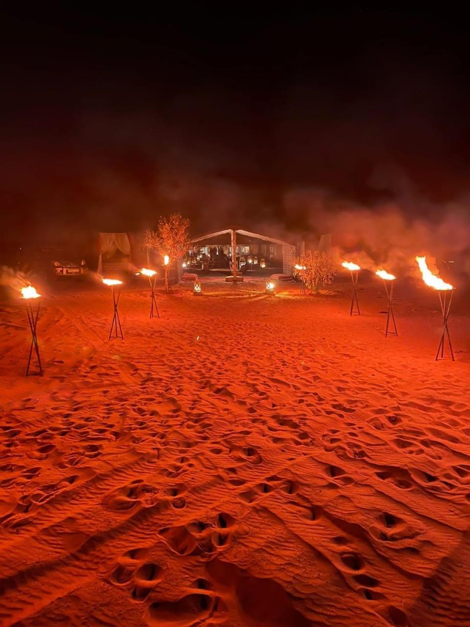 Отель Starlit Camp Мерзуга Экстерьер фото